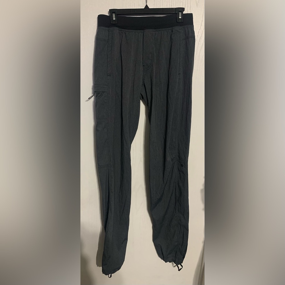 Lululemon Men's Gray Joggers Tall 36 in inseam